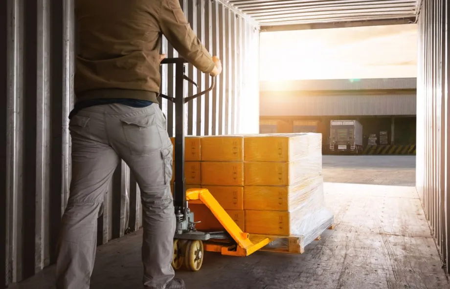 Expressz kiszállítás BMI 48